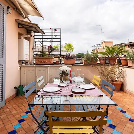 Penthouse La Casa Di Vale 아파트 *
